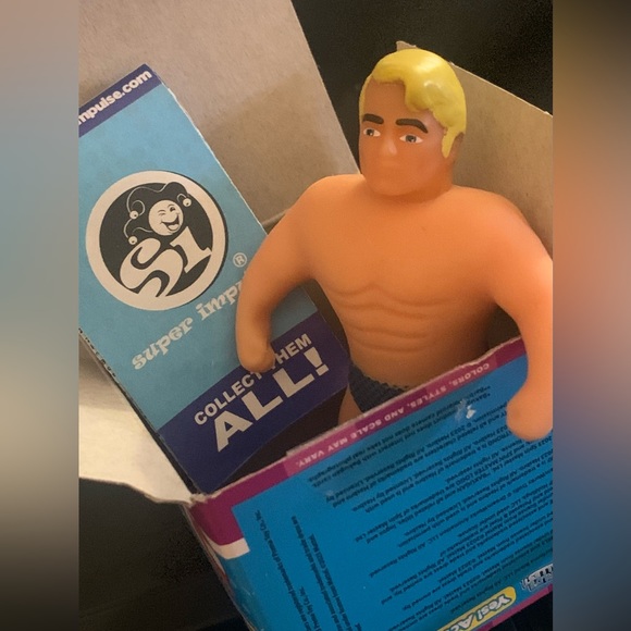 World's Smallest Stretch Armstrong - Picture 3 of 4